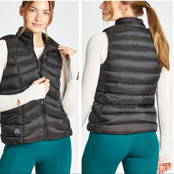 oiselle Jackets & Blazers - NWOT Oiselle PUFFY BIRD VEST